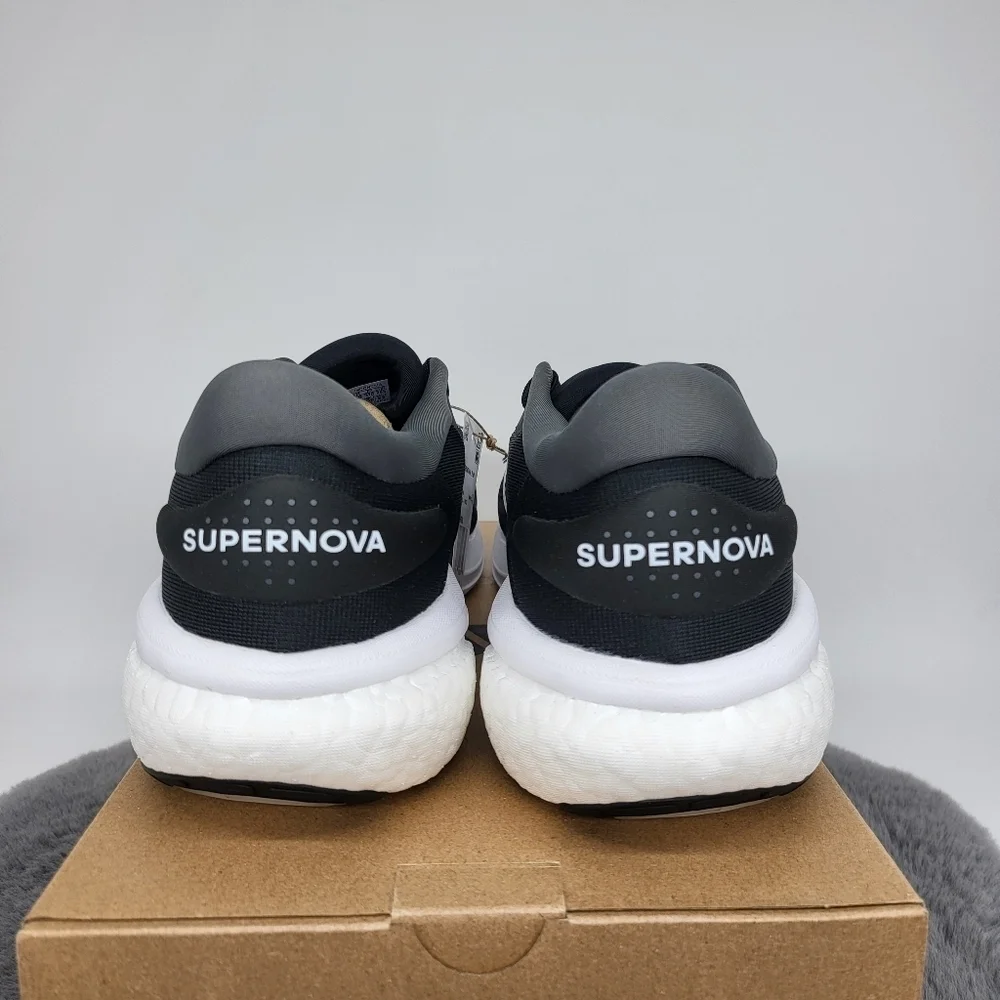 New Adidas Supernova 2 Black Men's Running Shoes Size 13